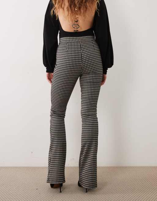 ASOS DESIGN pantalón ajustado acampanado de conjunto a pata de gallo, 5 de 5