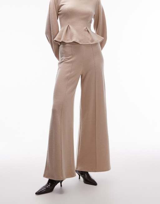 ASOS DESIGN - Pantalon ample d'ensemble ultra-doux - Beige, 2 de 5