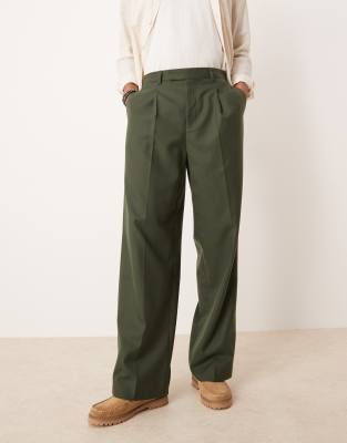 ASOS DESIGN - Pantalon ample élégant à pinces sur le devant en tissu brossé - Vert - view 1
