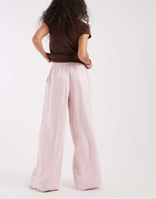 ASOS DESIGN - Pantalon ample en tissu texturé doux au toucher - Rose, 3 de 5