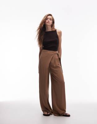 ASOS DESIGN - Pantalon ample wrap en lin mélangé - Marron-Rouge