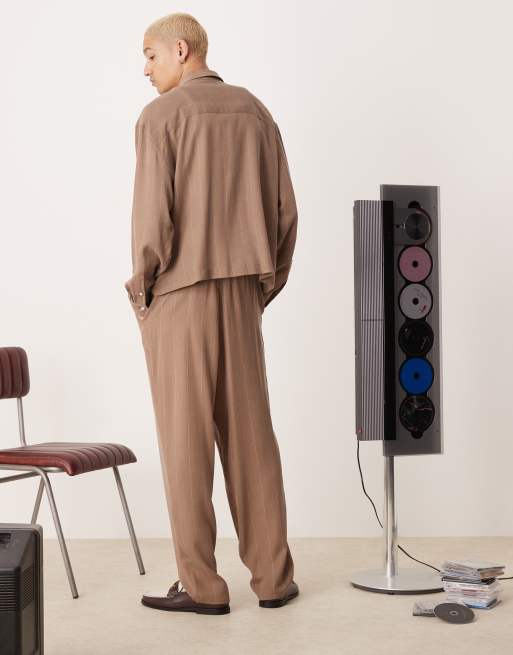 ASOS DESIGN - Pantalon baggy d'ensemble de qualité supérieure - Marron à rayures, 2 de 5
