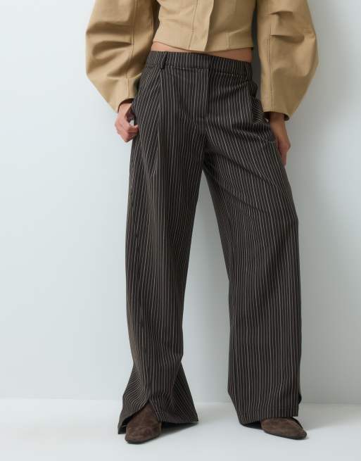 ASOS DESIGN pantalon barrel taille basse de tailleur à fines rayures chocolat, 5 de 5