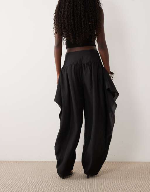 ASOS DESIGN - Pantalon bouffant ajusté à détail cascade - Noir, 5 de 5