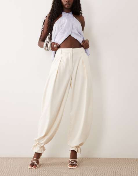 ASOS DESIGN - Pantalon bouffant ajusté à ourlet volanté - Crème - view 1