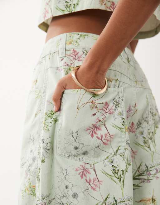 ASOS DESIGN - Pantalon bouffant d'ensemble à imprimé fleurs, 4 de 5