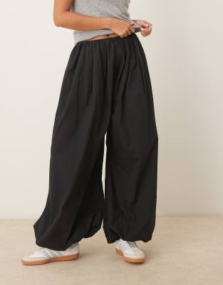 ASOS DESIGN - Pantalon bouffant en coton - Noir