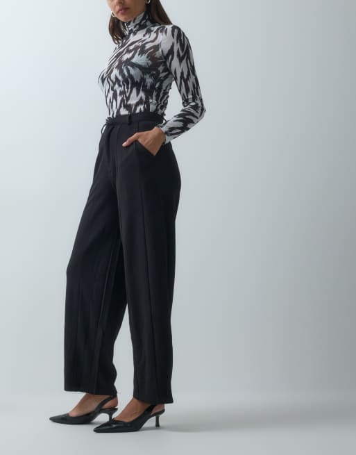 ASOS DESIGN - Pantalon bouffant en sergé de jersey - Noir, 2 de 5