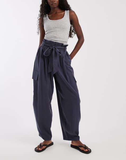 ASOS DESIGN - Pantalon cargo ample en tissu doux avec ceinture - Bleu marine - view 1
