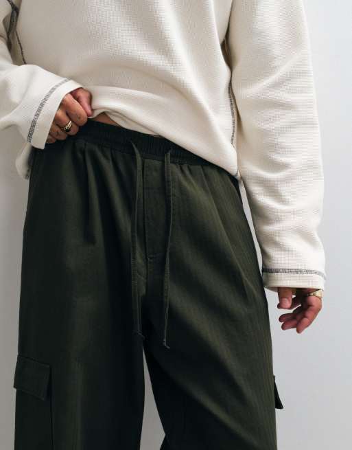 ASOS DESIGN - Pantalon cargo baggy - Kaki, 4 de 5
