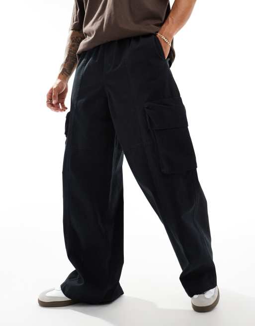 ASOS DESIGN - Pantalon cargo ultra baggy à empiècements - Noir, 3 de 5