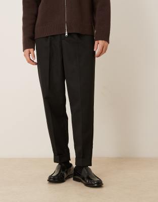 ASOS DESIGN - Pantalon carotte habillé avec deux boutons à la taille - Noir