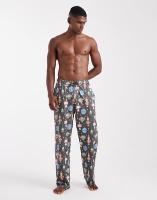 ASOS DESIGN - Pantalon confort à motif boules de Noël - Noir