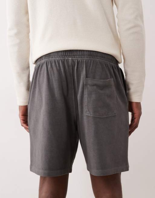 ASOS DESIGN - pantalón corto oversize de punto con bolsillo trasero en gris carbón, 4 de 5