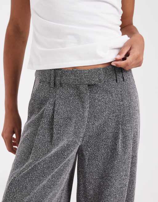 ASOS DESIGN pantalon de costume coupe décontractée effet laine en gris chiné, 5 de 5