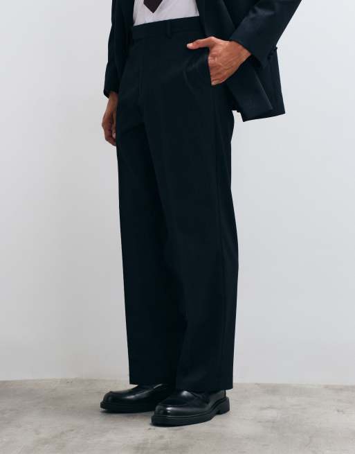 ASOS DESIGN pantalon de costume large à rayures fines métalliques bleu marine, 4 de 5