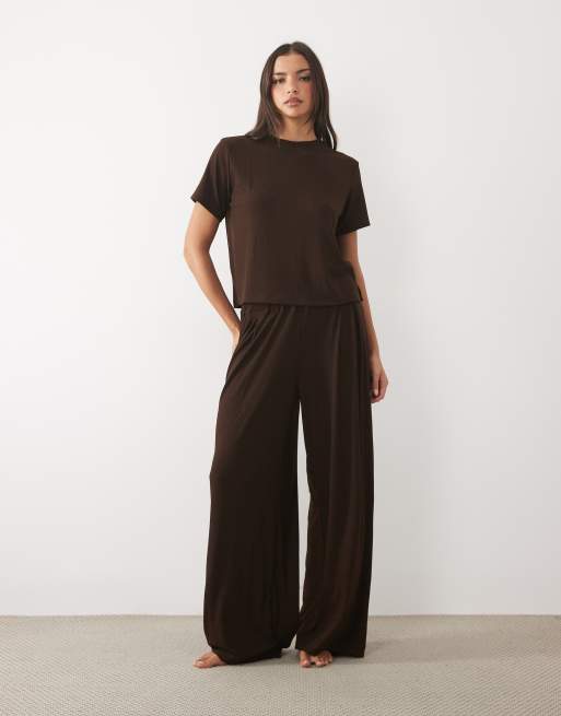 ASOS DESIGN - Pijama marrón chocolate de canalé Mix & Match, 6 de 6