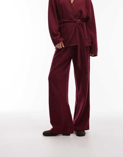 ASOS DESIGN - Pantalon de jogging d'ensemble ample ultra-doux avec pinces à l'avant - Cerise foncé, 2 de 4
