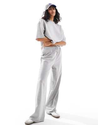 ASOS DESIGN - Pantalon de jogging léger droit à ourlet brut - Gris chiné