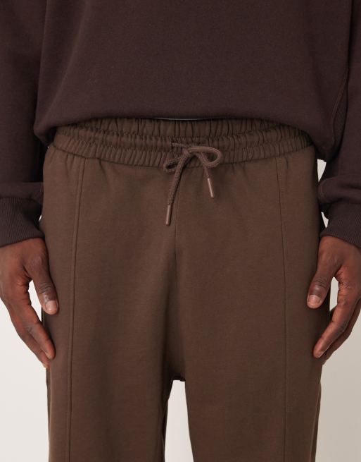 ASOS DESIGN - Pantalon de jogging oversize à nervures - Marron, 4 de 5