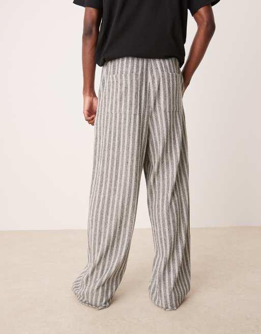 ASOS DESIGN - Pantalon de jogging rayé ultra baggy à envers bouclé - Gris chiné, 3 de 5