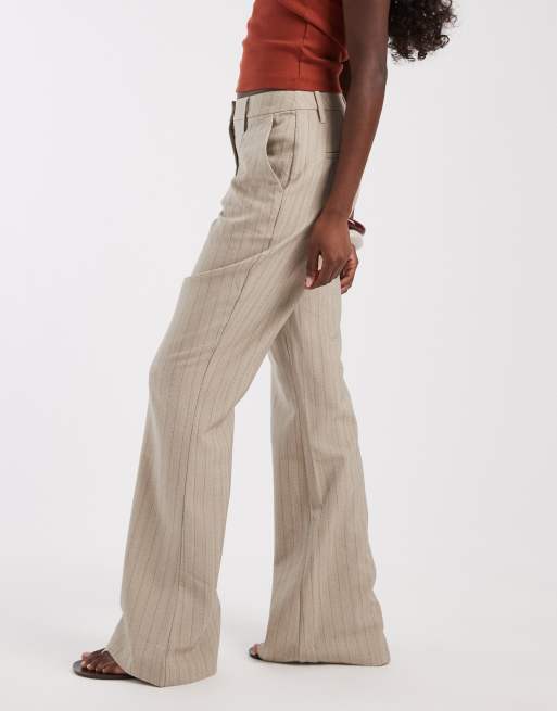 ASOS DESIGN pantalón de traje acampanado entallado con raya espiga, 4 de 5