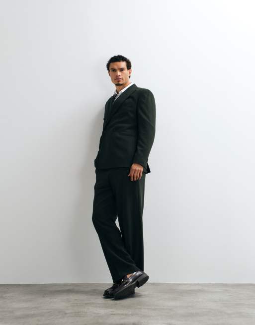 ASOS DESIGN - pantalón de traje extragrande y tapered en crepé verde oscuro, 3 de 5