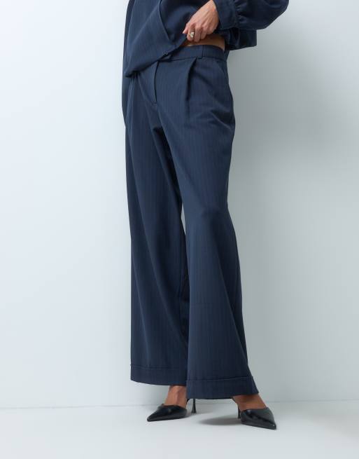 ASOS DESIGN - pantalón de traje holgado a rayas diplomáticas azul marino, 4 de 5