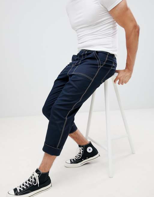 ASOS DESIGN - Pantalon décontracté court avec surpiqûres blanches - Bleu marine, 4 de 4