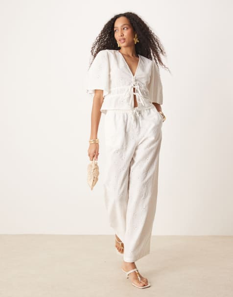 ASOS DESIGN - Pantalon d'ensemble à enfiler avec broderies fleuries - Blanc cassé - view 1