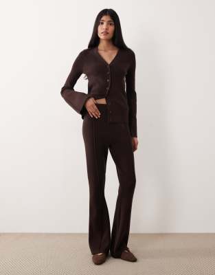Pantalon d'ensemble à nervures ajusté et évasé - Chocolat-Brown M