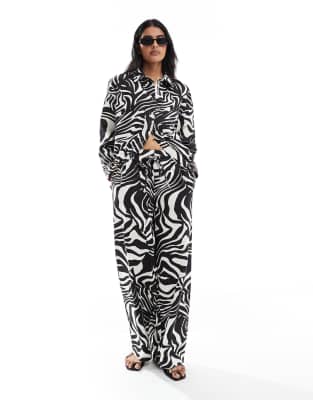 ASOS DESIGN - Pantalon d'ensemble aspect lin à imprimé zébrures en plusieurs parties et à enfiler - view 1