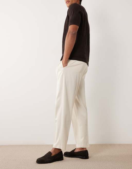 ASOS DESIGN - Pantalon d'ensemble habillé oversize coupe fuselée en sergé à plis - Écru, 3 de 5