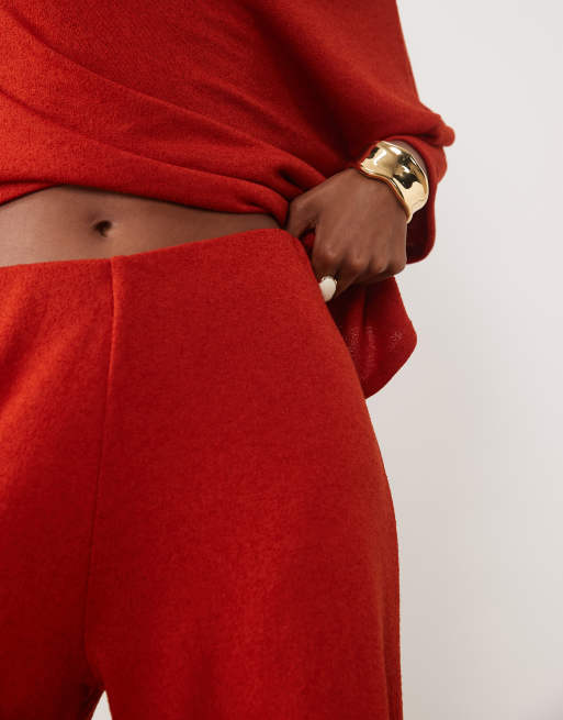 ASOS DESIGN - Pantalon d'ensemble large en jersey texturé au crochet - Rouge foncé, 4 de 5