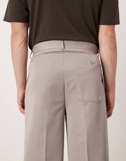ASOS DESIGN - Pantalon élégant coupe fuselée oversize avec pinces doubles et poche arrière - Taupe, 4 de 5