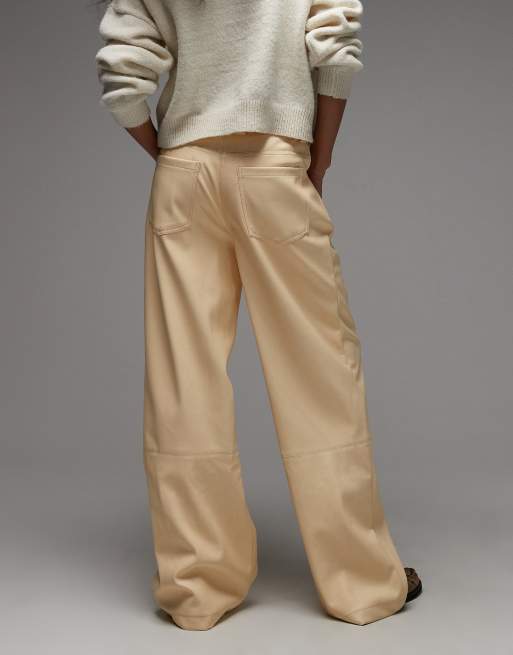 ASOS DESIGN - Pantalon en similicuir taille basse coupe masculine - Babeurre , 4 de 5