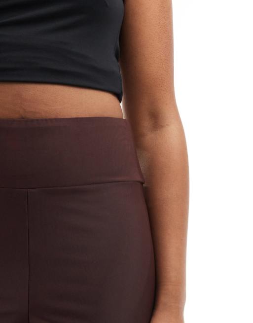 ASOS DESIGN - Pantalon évasé à taille haute et couture foncée à l'arrière - Marron, 4 de 5