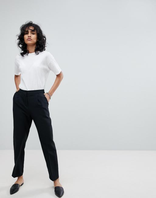 ASOS DESIGN - Pantalon fuselé épuré élastique