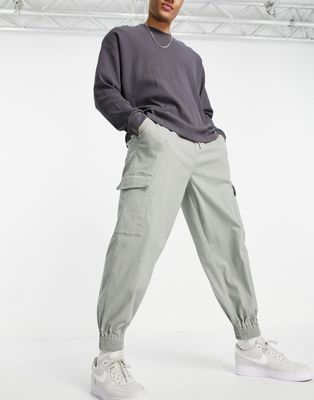 Pantalons et chinos Pantalon fuselé oversize avec poches cargo - Vert