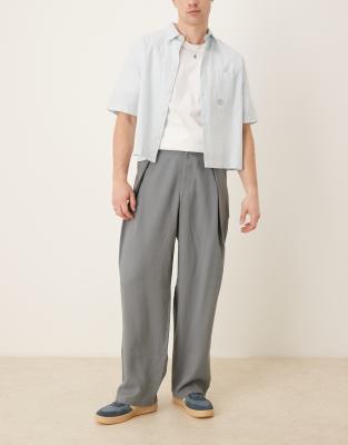 ASOS DESIGN - Pantalon habillé ample à pinces - Gris