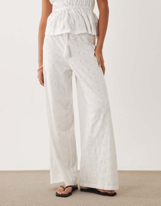 ASOS DESIGN - Pantalon large d'ensemble en jersey à broderie anglaise avec cordon de serrage à pampilles - Blanc, 2 de 5