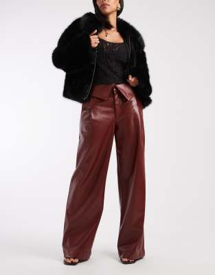 Pantalon large en similicuir à taille rabattue - Bordeaux-Rouge 44