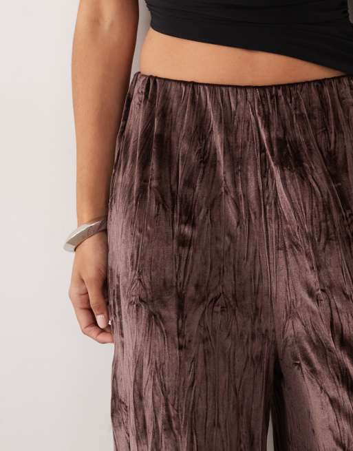 ASOS DESIGN pantalon large en velours froissé couleur chocolat, 4 de 5