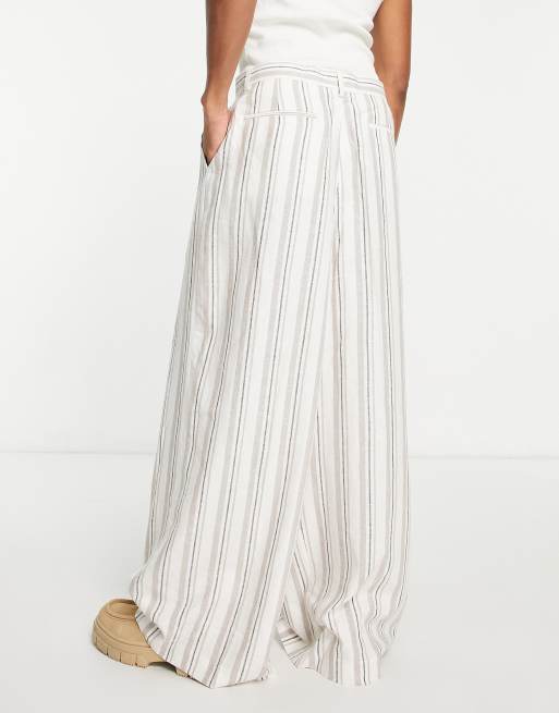 ASOS DESIGN - Pantalon met extreem wijde pijpen in ecru met strepen, 4 van 5