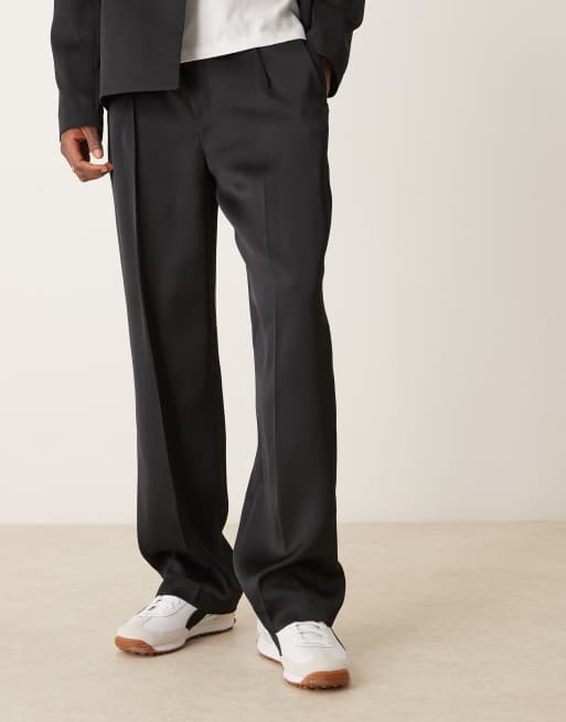 ASOS DESIGN - Pantalon met wijde pijpen in zwart satijn, 2 van 5