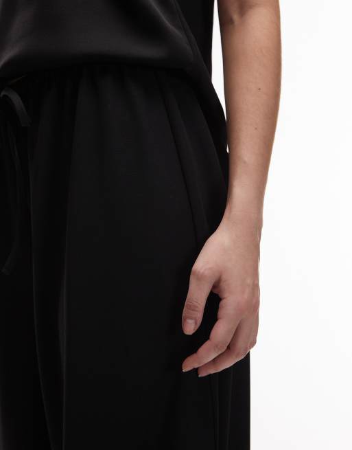 ASOS DESIGN - Pantalon près du corps coupe ultra ample en sergé avec liens noués à la taille - Noir, 4 de 5