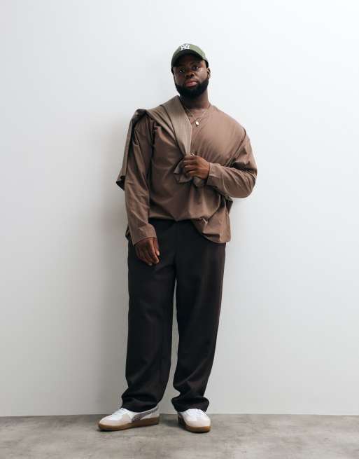 ASOS DESIGN - pantalón recto de espiga marrón con cintura elástica, 2 de 6