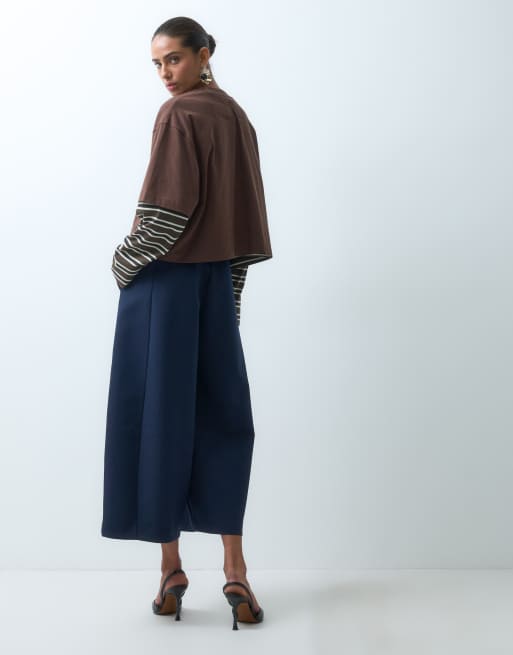 ASOS DESIGN pantalon tailleur court à jambe barrel, 2 de 5