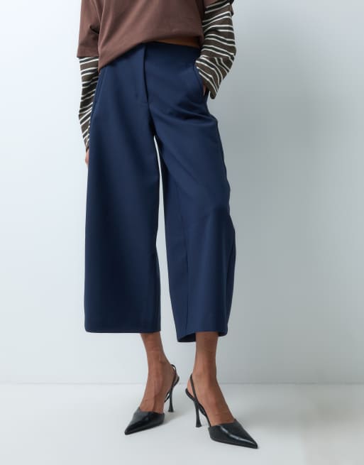 ASOS DESIGN pantalon tailleur court à jambe barrel, 3 de 5