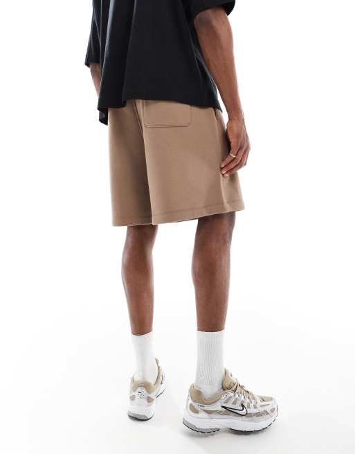 ASOS DESIGN - Pantaloncini basic oversize di media lunghezza marrone chiaro, 2 di 5